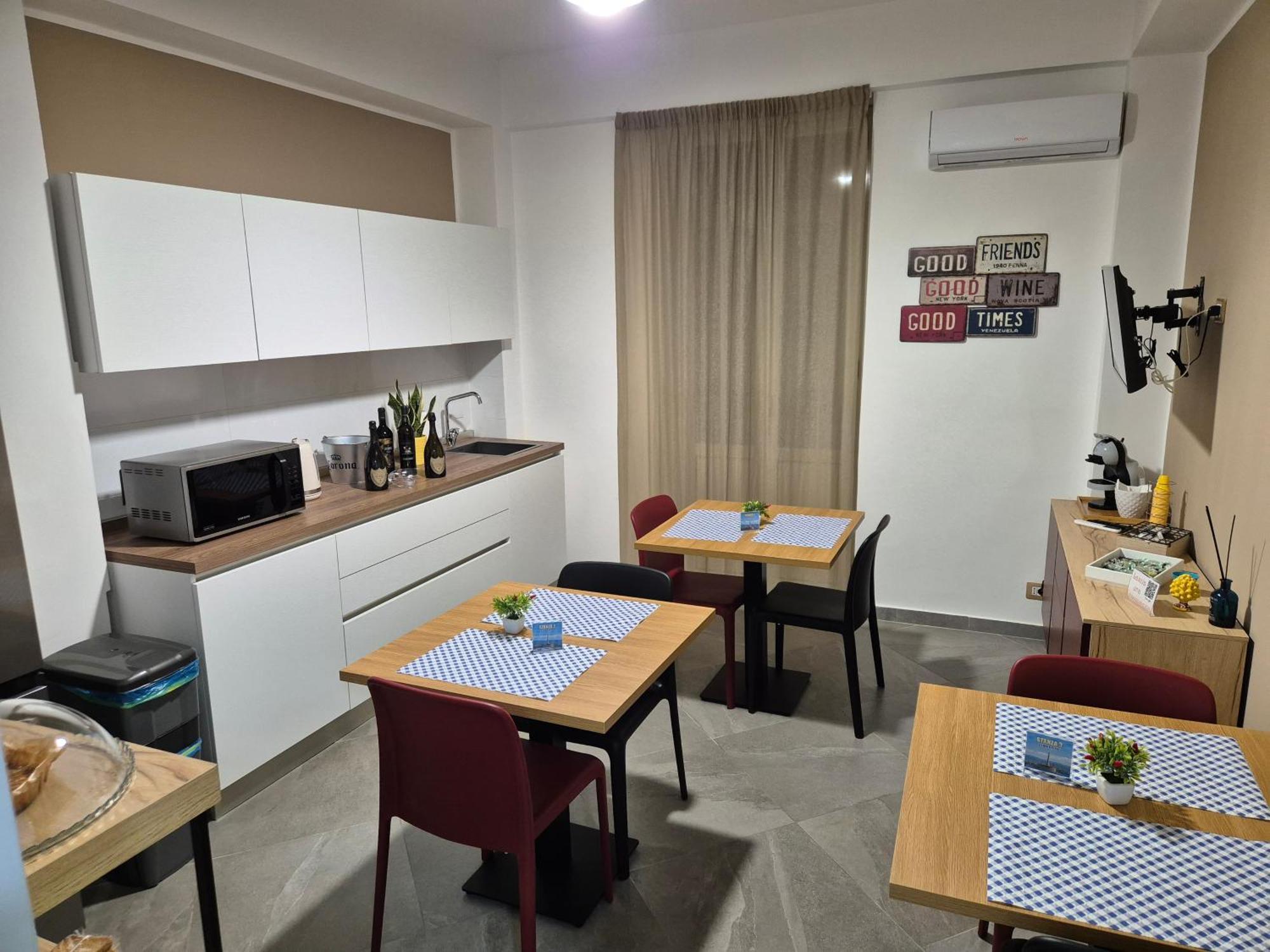 Casa Dello Stretto Guest house *